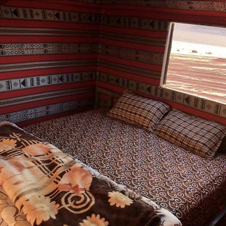 Wadi Rum Camels Camp Zewnętrze zdjęcie