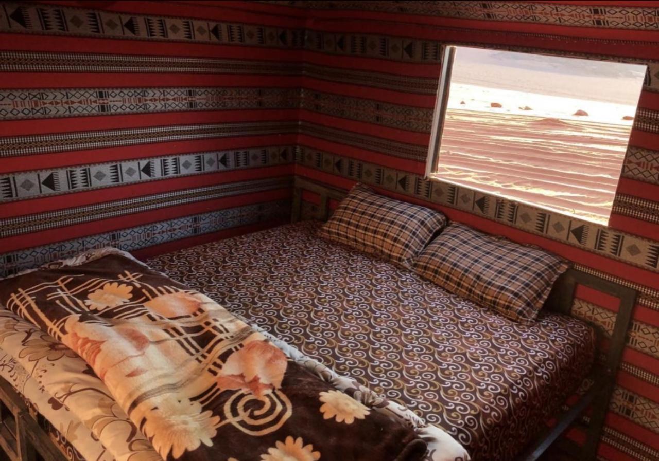 Wadi Rum Camels Camp Zewnętrze zdjęcie